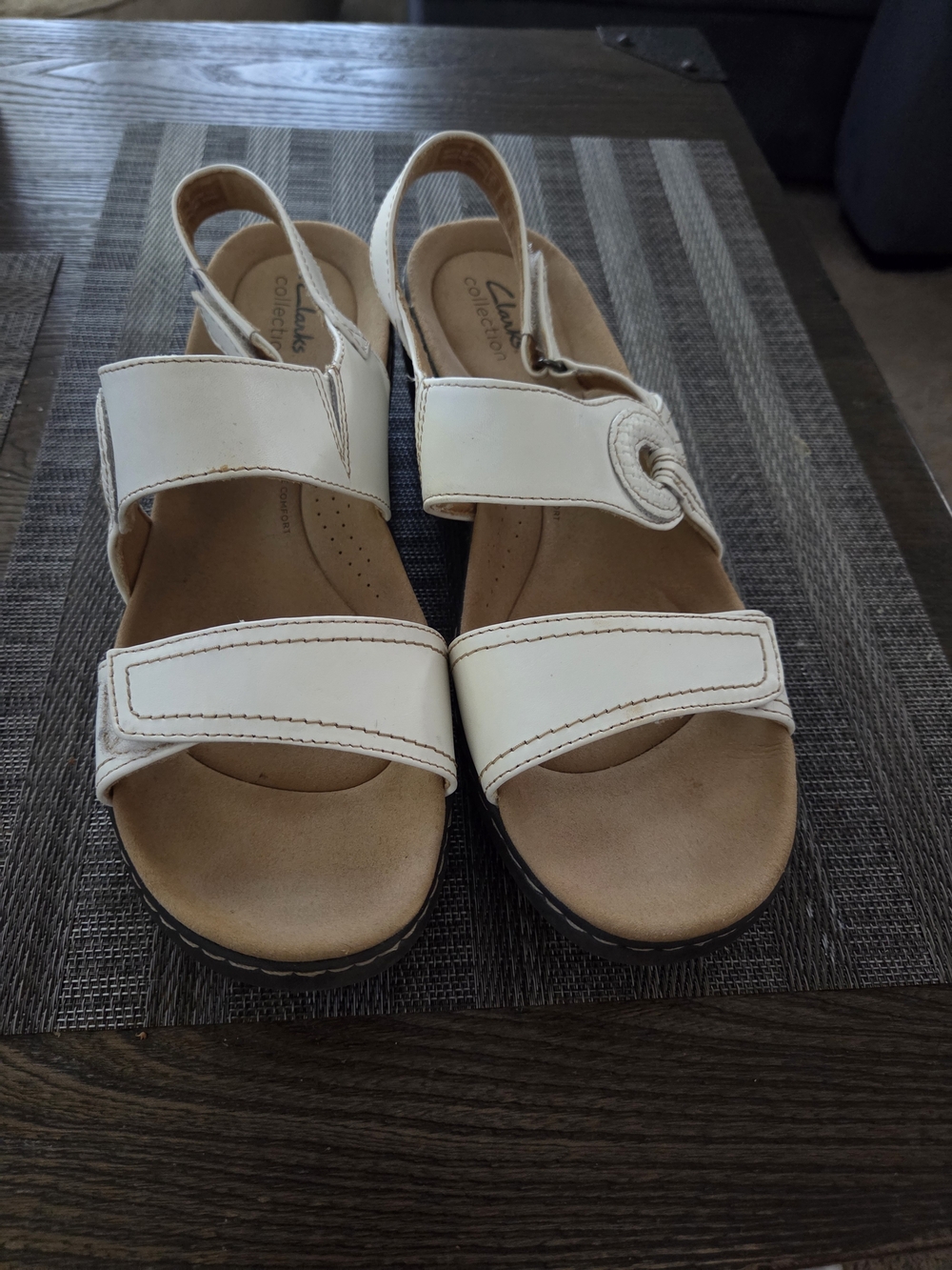 Clarks White Leather Hook-and-Loop Slingback Sandals
